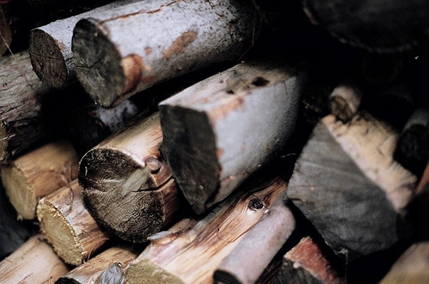 Heizen mit Holz – die sinnvolle Alternative