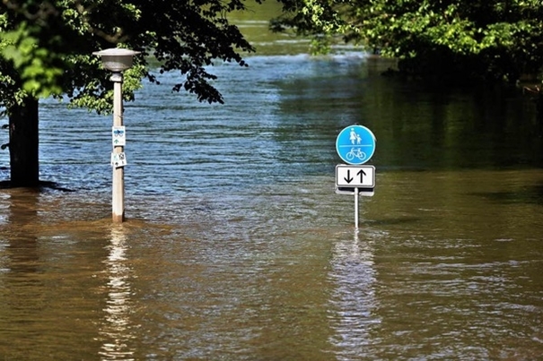 Wichtige Impfungen für Hochwasserhelfer