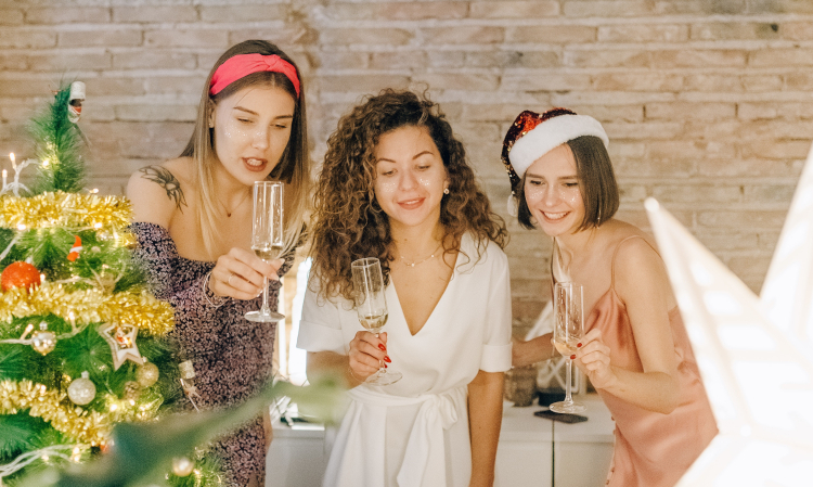 Single an Weihnachten? Tipps zum Überleben des Familienessens