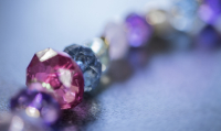 Worauf gilt es beim Kauf von Edelsteinen und Diamanten zu achten?